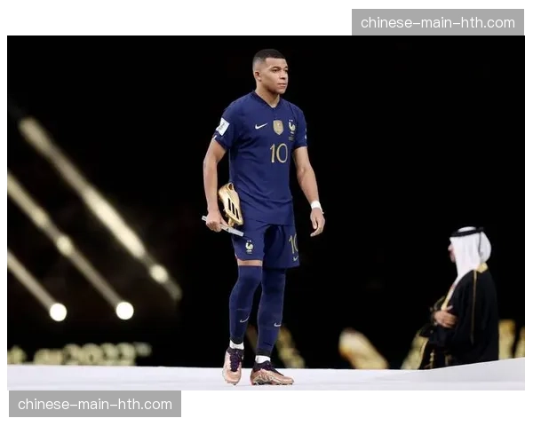 传闻巴黎圣日耳曼就姆巴佩潜在转会再次接触皇马管理层